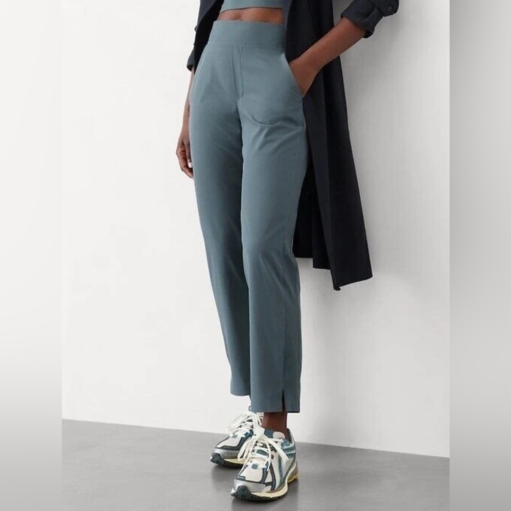 NWT Athleta Brooklyn Ankle Eden Pants size 10. (#198671)